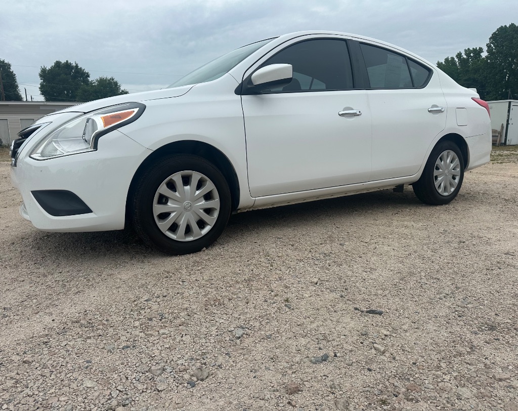 2018 Nissan Versa Sedan SV